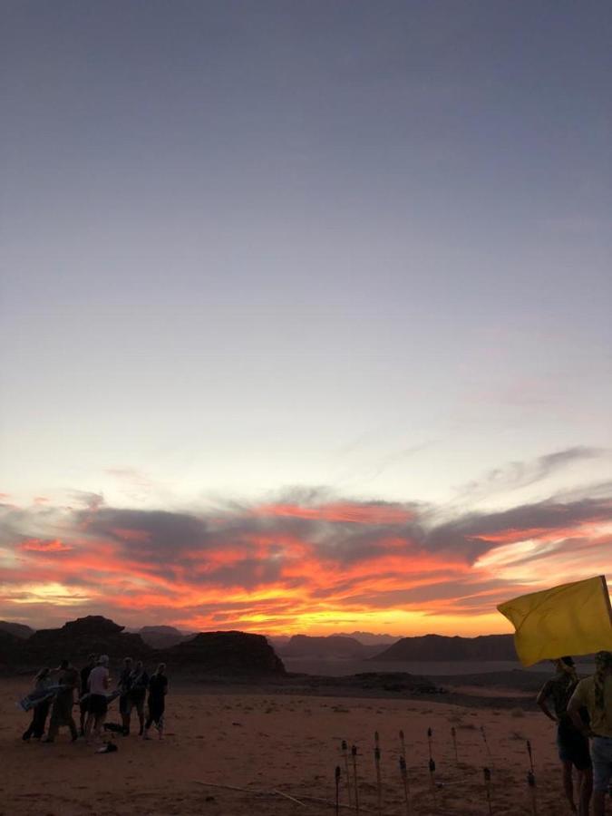 Wadi Rum Starlight Camp Εξωτερικό φωτογραφία