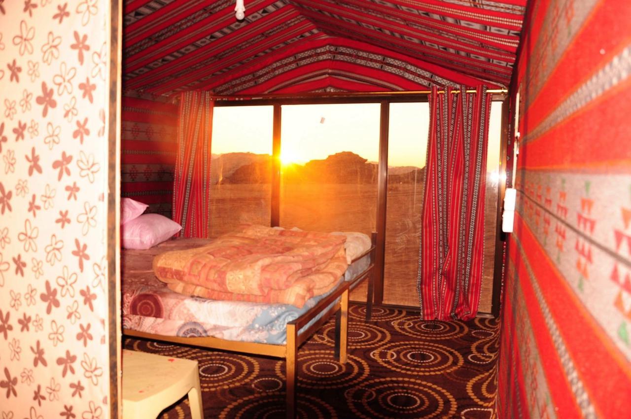 Wadi Rum Starlight Camp Εξωτερικό φωτογραφία