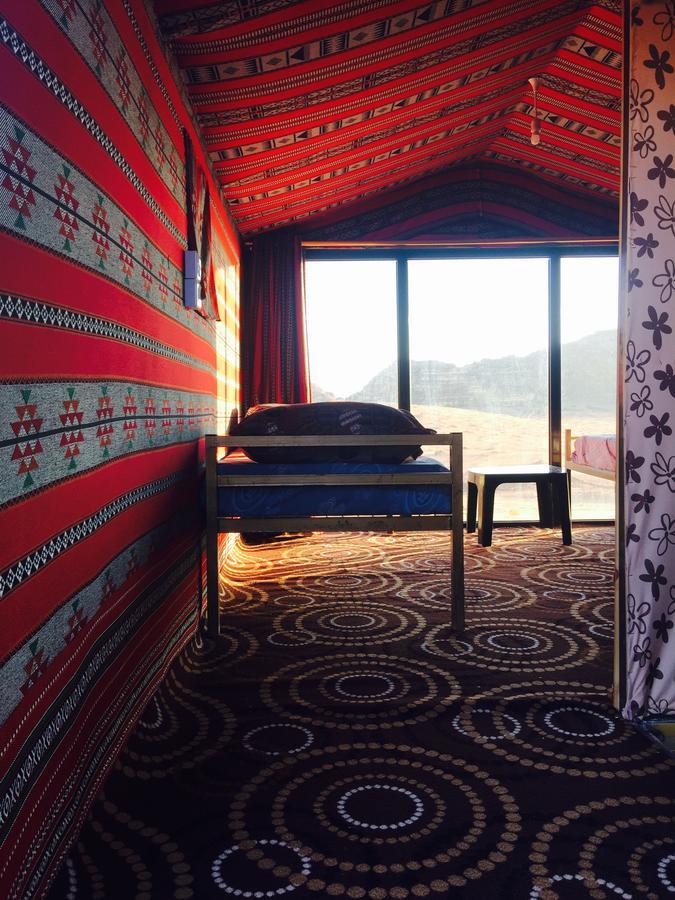 Wadi Rum Starlight Camp Εξωτερικό φωτογραφία