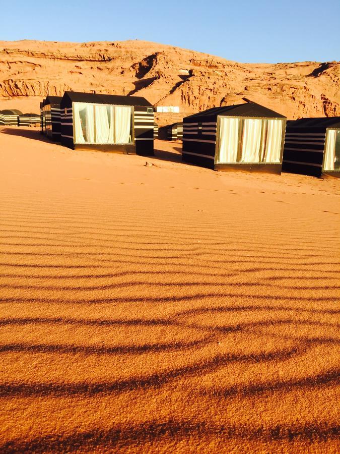 Wadi Rum Starlight Camp Εξωτερικό φωτογραφία